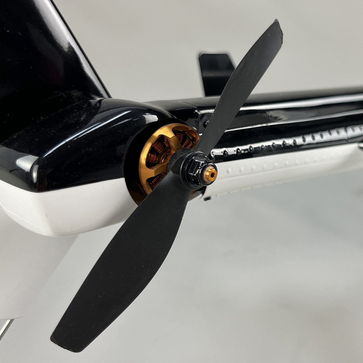 470 Size Airwolf RTF RC Helico - Rc Helicopter Nitro recension och pris